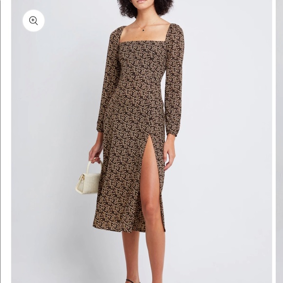 Meet your Posher, Sarah - Picture 1 of 1